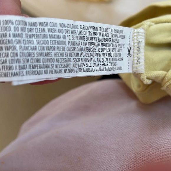 Set of 2 Crop Tops, Size Small - Picture 7 of 7